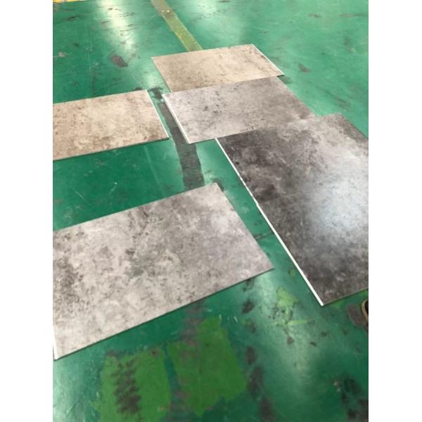 PVC Click Spc Vinyl Flooring Planks Anti Stain 5.5mm 9
