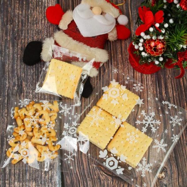 300 PIECES SELF-ADHESIVE PLASTIC CELLOPHANE TREAT BAGS FOR PACKAGING CANDY