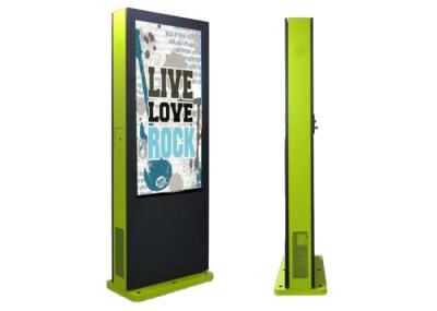 Metal Outdoor Digital Advertising Screens , Outdoor LCD Signs Windows OS 55 Inch