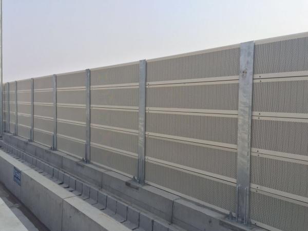 Light Weight Freeway Sound Wall Convenient Installation Long Service Life