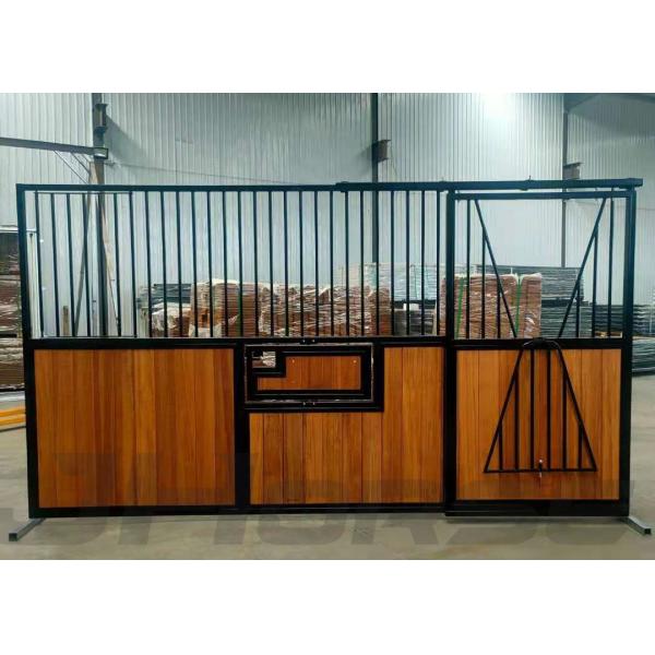 Sliding Door European Style Horse Stall Fronts Customized V Shape Window