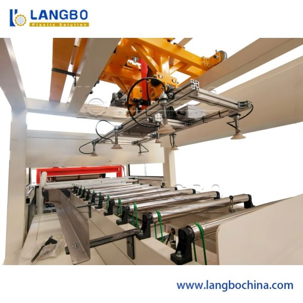 Plastic UPVC/PVC/PC /WPC/Window/Ceiling/Door Frame Floors /Wall Panel/Fence/Wood Plastic/Trunking/Decking/Corner Bead Profile Production Machine