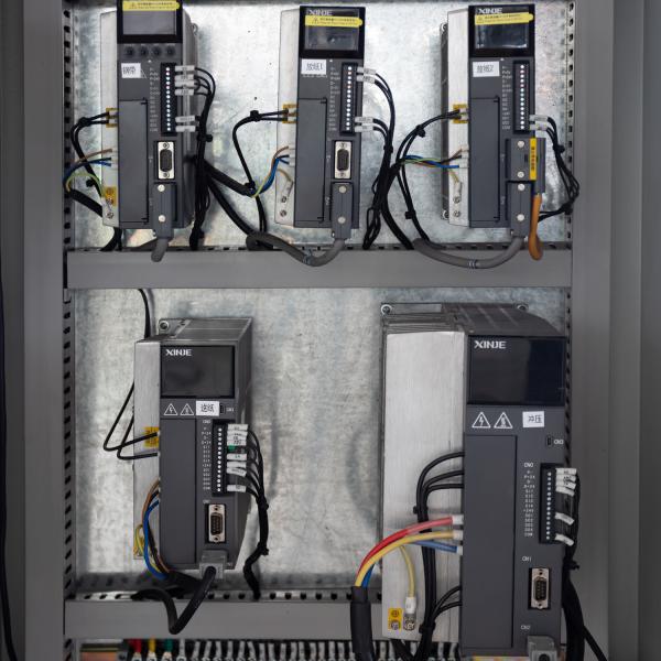 2600*2100*1500 Máquina de fixação automática de lâminas de serra de lâmina de metal para caixa de papel alumínio