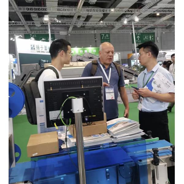 Машина высокоскоростной упаковки типа подушки для пищевых печенья печенья и шоколадных батончиков