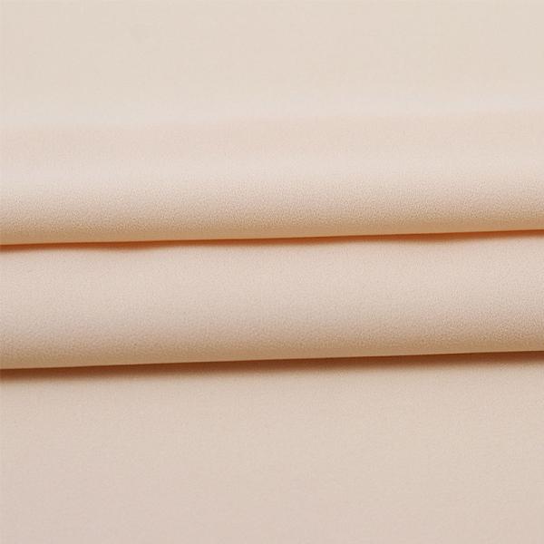 Ткань полиэстера устойчивой равнины 138gsm крася для одежды женщин