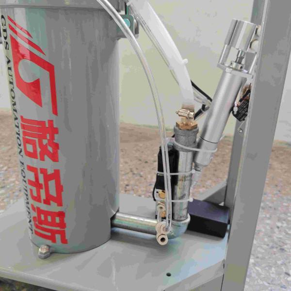 Silicone Robotic Glue Dispenser 2600ml Robotic Adhesive Dispenser 150W