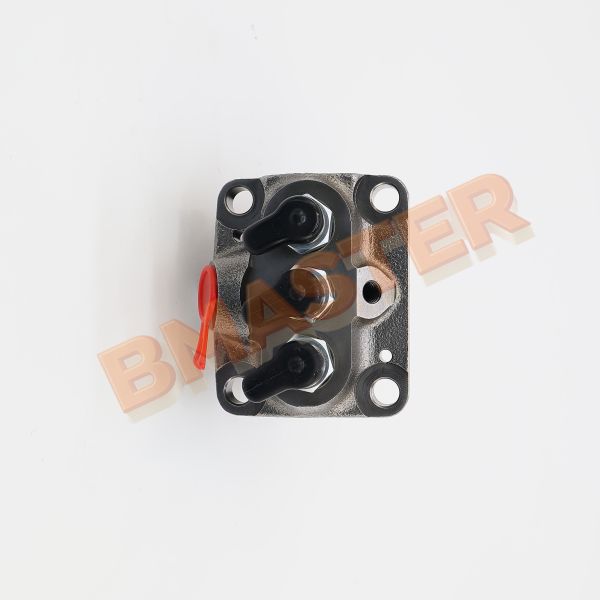 71926651100 Fuel Injection Pump Head For 3TNE68 Fuel Injection System Repair