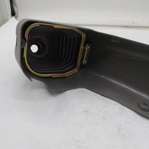 Genuine Auto Spare Parts Gear Shift Control Dust Cover Assembly 170307108 For Ford JMC