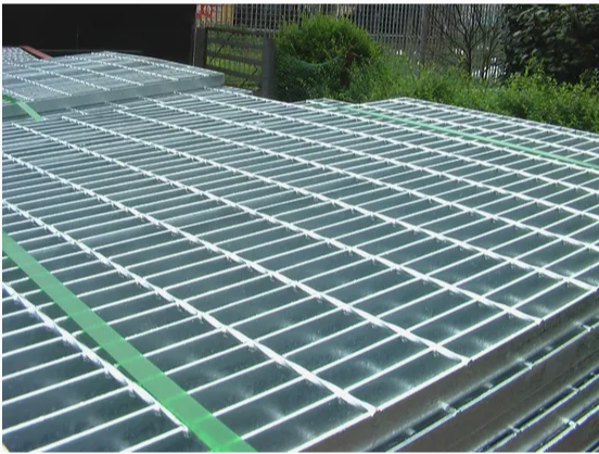 Galvanised Serrated Steel Grating for Platform Steel Floor Projects