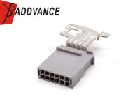 Envio rápido 5 a 7 dias Eletrônico YAZAKI 12 pin Fêmea Corretor de circuito 7288-8893-40
