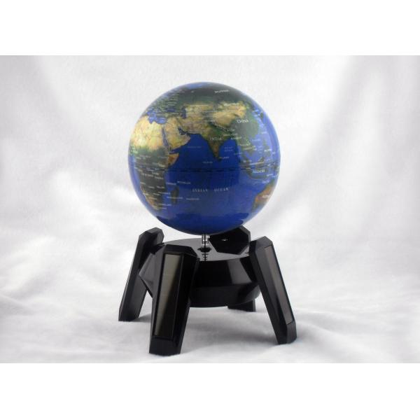 Without electricity 360 degree auto rotate under natural light Solar Powered Globe