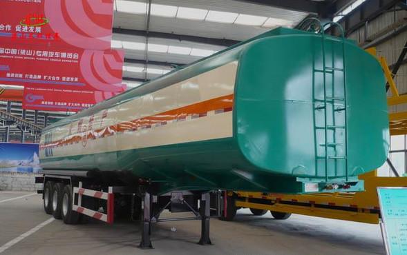 Carbon Steel Tank Truck Trailer For Oil Transportation ISO Standard