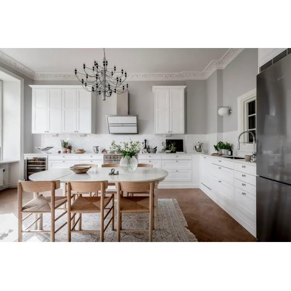 Custom North American Melamine Board Glossy White Shaker Kitchen Cabinets Flat Pack