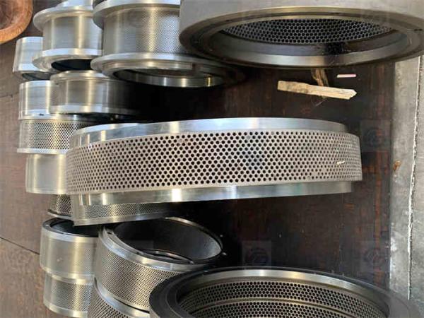 250mm Famsun Andritz Pellet Mill Die And Roller Feed Pellet Spare Part