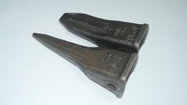 14530544RC / 14530544TL Bucket Tooth Point Standard Loader Bucket Teeth