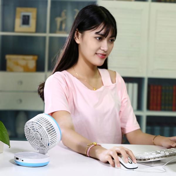 Personal Spray USB Powered Fan No Noise Portable Durable Usage Visible Tank