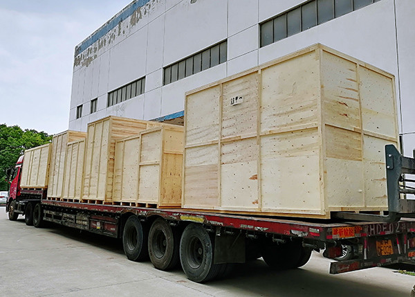 машина для упаковки санитарной салфетки 220V 0.6Mpa 20PPM