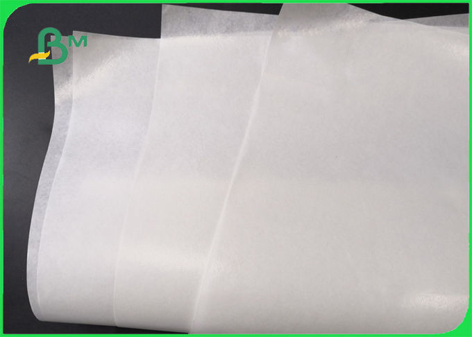 Eco - friendly Oil Resistant 35GSM White Greaseproof Paper For Fast Food Wrapping Масло устойчивое 35ГСМ крена бумаги газетной бумаги Эко дружелюбное жиронепроницаемое для создания программы-оболочки фаст-фуда