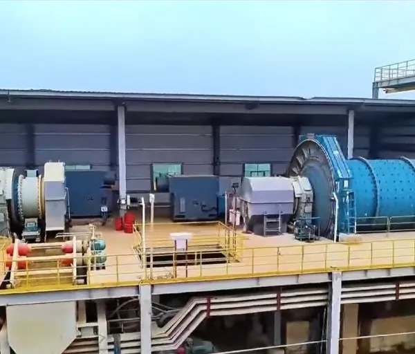 CIP CIL Gold Extraction System with Low Cyanide Consumption, 12-24 Hours Retention Time, and 30TPD-2500TPD Processing Capacity