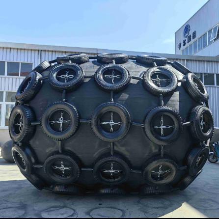 Pneumatic Dock Boat Rubber Fender Excellent Supplier