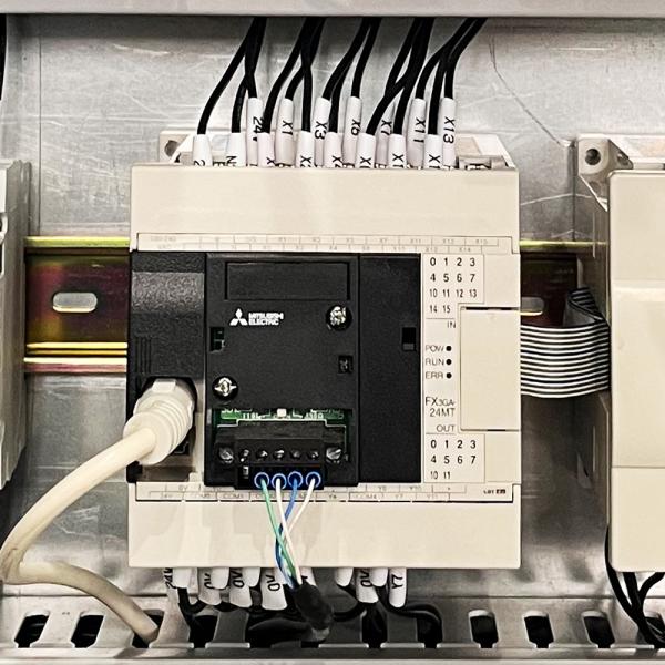 Máquina avançada de enrolamento automático de papel de alumínio para material de embalagem de madeira