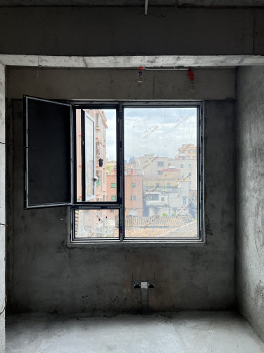 Ventanas de aluminio con ventanas suspendidas con aberturas de 90/180 grados