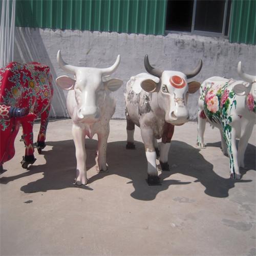 Metal Large Outdoor Cow Bull Statue Garden Animal Cattle Sculptures