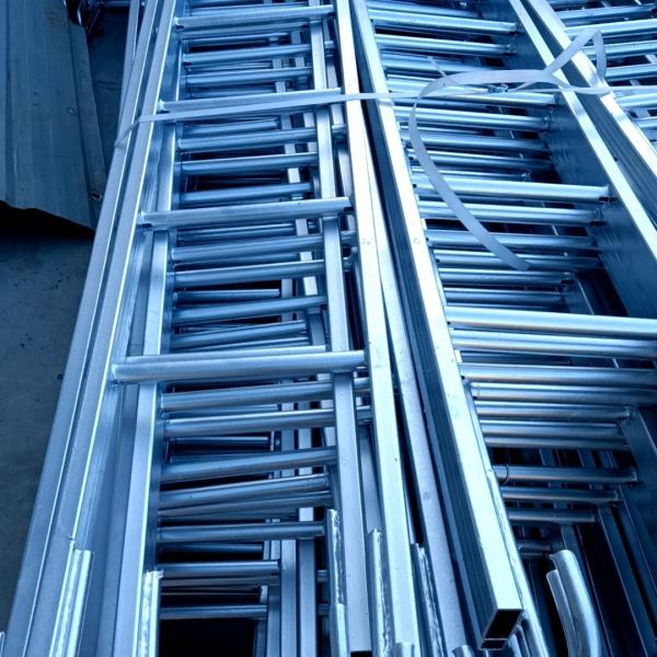 High Performance Scaffolding Climbing Platforms Step Extension Monkey Ladder