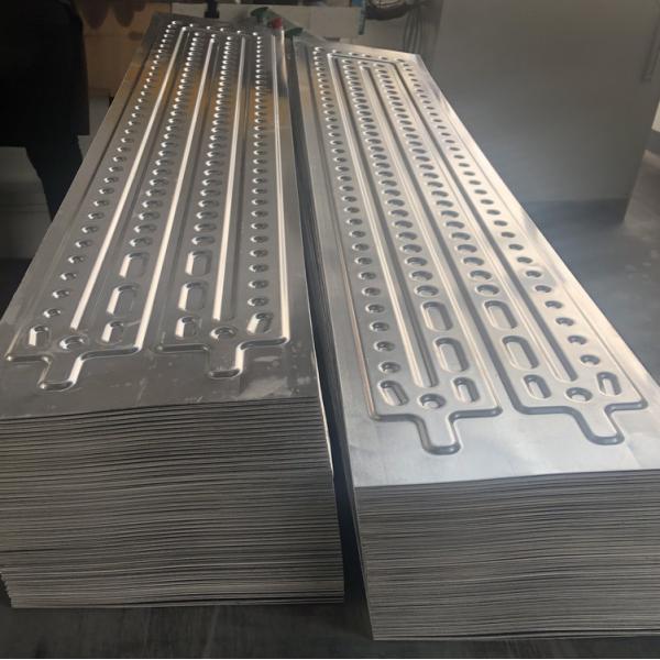 Electric Heavy Duty Trucks Battery Liquid Cold Plate Aluminum Stamping