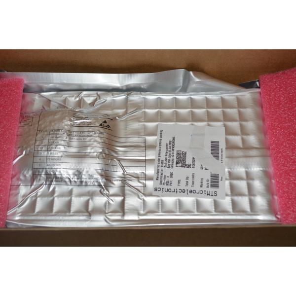 STM8L052R8T6 The Ultimate Ultra-Low-Power 8-bit MCU with 64KB Flash 8KB RAM Advanced Peripherals LCD AES ADC DAC and Extended Temperature Range for Robust Cost-Sensitive Applications