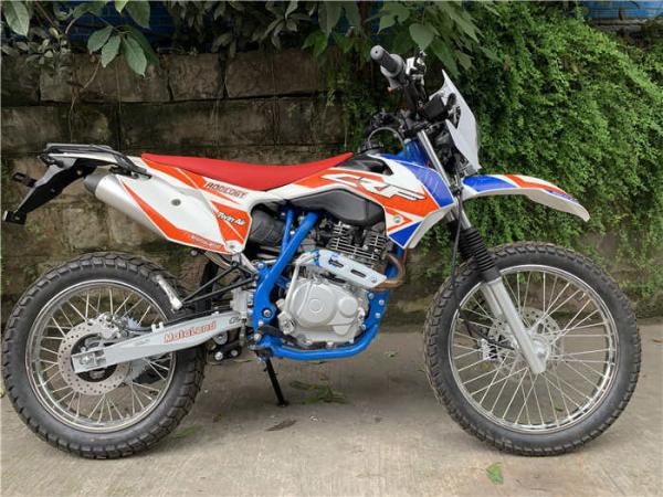 4 Stroke 200cc Dirt Bike Air Cooling , Off Road Motorcycle In Red Color