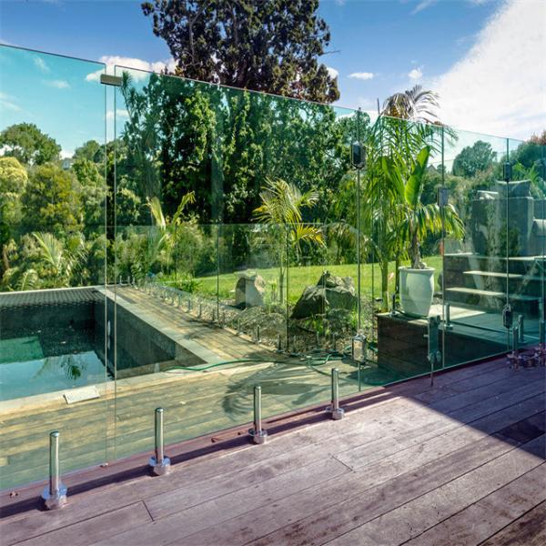 12.38mm Clear Laminated Swimming Pool Fencing Glass with Compressive Strength 4-6 Times