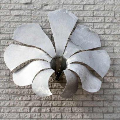 Escultura de acero inoxidable decorativa para jardín con forma de flor de arte moderno