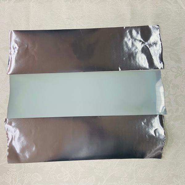 Lead intensifying screen for industrial radiography