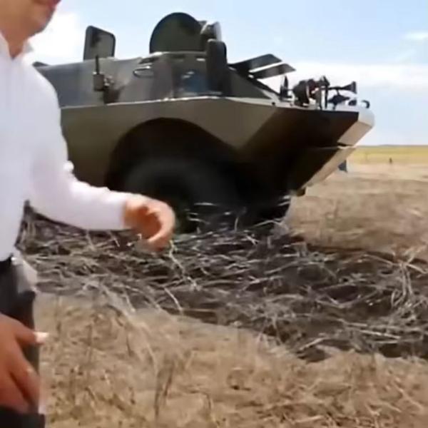 Dimensional Size 10mx5mx1.4m Woven Anti-Tank Barrier Net for Effective Territory Defense