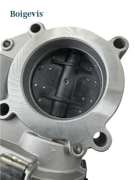 06F133062Q アウディA3A4A5A6Q5TT用のスロットルボディ組成