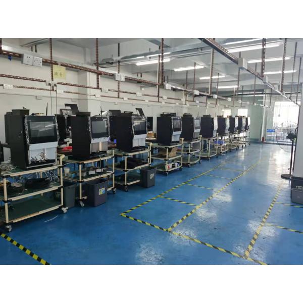 Автоматическая кофейная машина с 15,6 дюймовым сенсорным экраном и пультом дистанционного управления