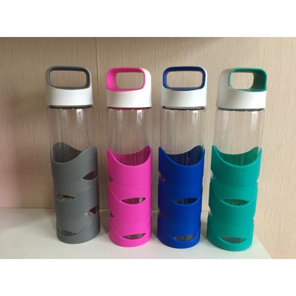 BPA Free 700ML Plastic Sports Water Bottle With Carrying Hole Handle