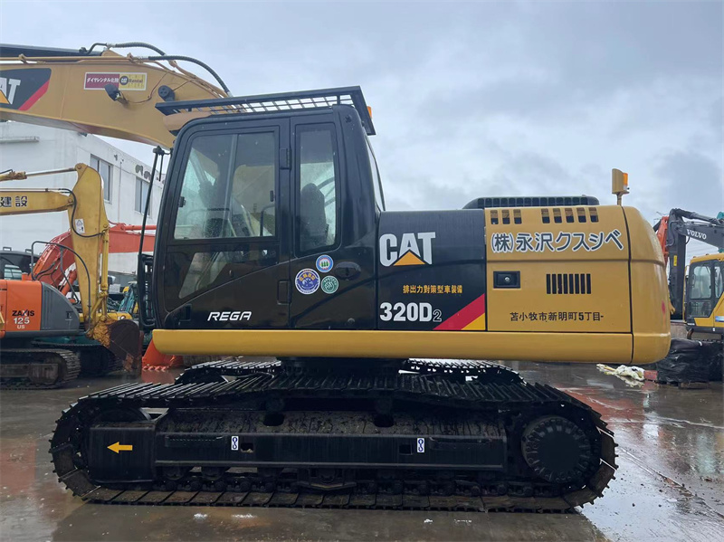 Используемый экскаватор Crawler CAT 320D 20 тонн для больших строительных проектов