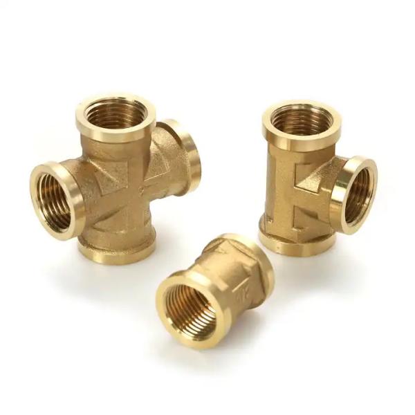 Polished Cross-connection Pipe Fitting with Temperature Rating of 400°F for Heavy-Duty