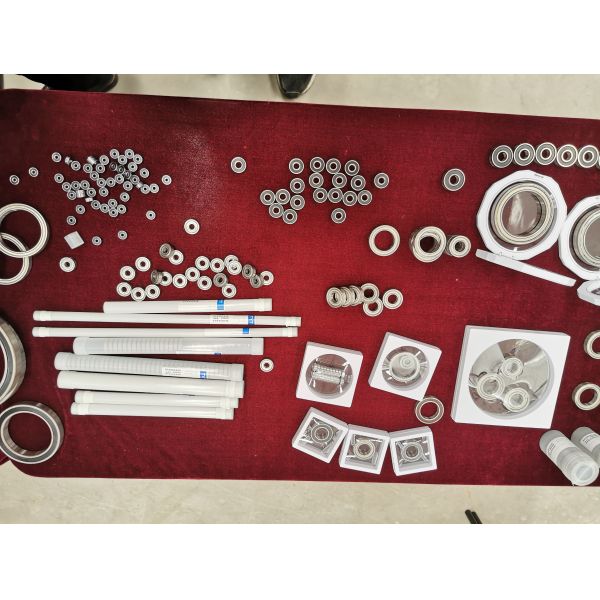 Rexroth A10VE43/60 Hydraulic Pump with 350 Bar Operating Pressure 400 Bar Peak and Variable Displacement