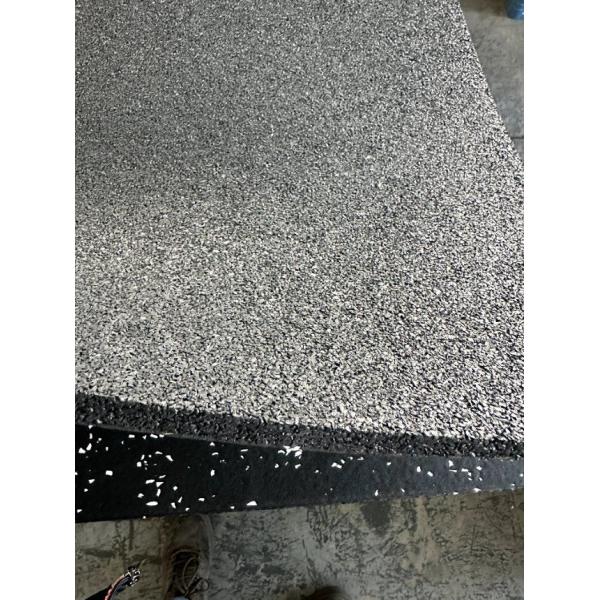 Antistatic Eco-Friendly Recycled Tyre Rubber Particles Floor Covering Tiles for Wide Application Range