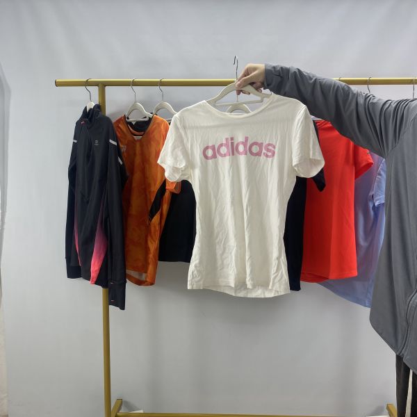 Mixed Colors Women Used Branded T Shirt Ukay Ukay Bales Second Hand Clothes