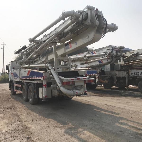 300KW 38m Pump Used Cement Truck , Used Concrete Machine Actros 3341 For Transferring