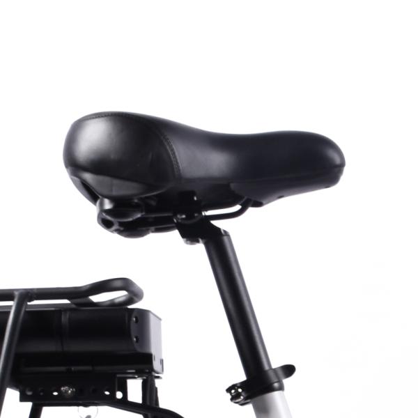 7Speed Lightweight Ladies Electric Bike 30KG Net Weight With KMC Chain