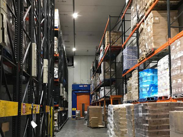 света залива СИД 100W 150W 200W высокие, IP65, 0-10V/Dali затемнитель, датчик, аварийный набор