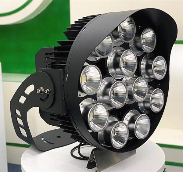 O estádio do diodo emissor de luz do poder superior ilumina os dispositivos bondes de iluminação de grande resistência 500W do estádio interno