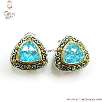 Antique baroque Cable Design stylish Brass CZ Earring with big trillant aqua & two tones