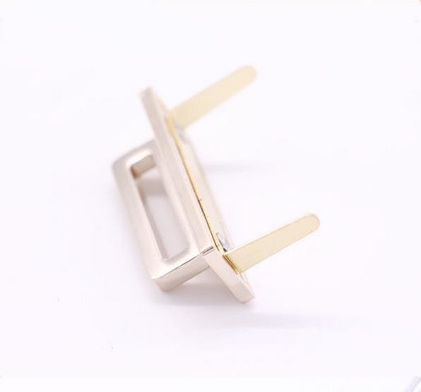 Ярлыки металла квадратного никеля изготовленные на заказ для сумок, изготовленных на заказ выгравированных бирок металла 