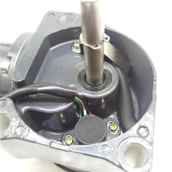 EX200-5 ZAX200-1 Stepping Motor Excavator Engine Throttle Motor KP56RM2G -019 4360509 4614911